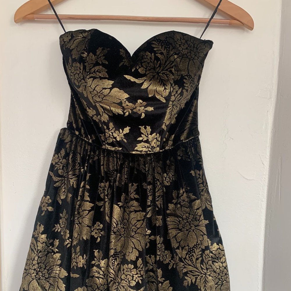 Black Strapless Dress